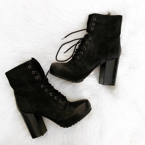 Steve Madden Shoes - NEW Steve Madden Lace Up Platform Booties